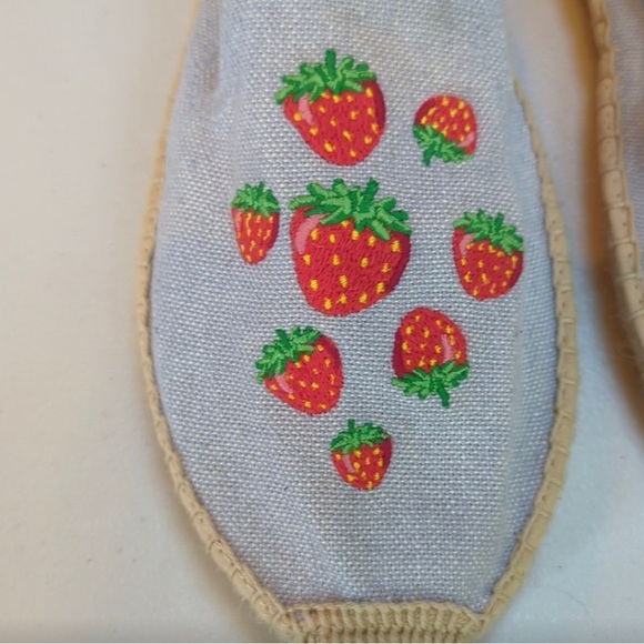 Soludos The Smoking Mule Espadrille Blue Strawberry Embroidered Mules - Picture 3 of 7
